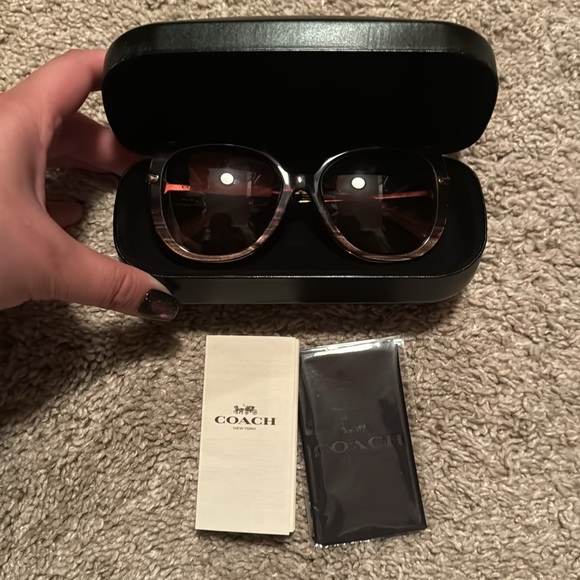 Coach, 55mm Gradient Square Sunglasses, 
AMBER TORTOISE - Picture 10 of 10